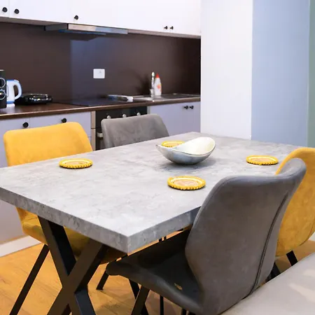 Kler City Center Apartment
