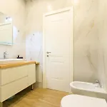 Kler City Center Apartment